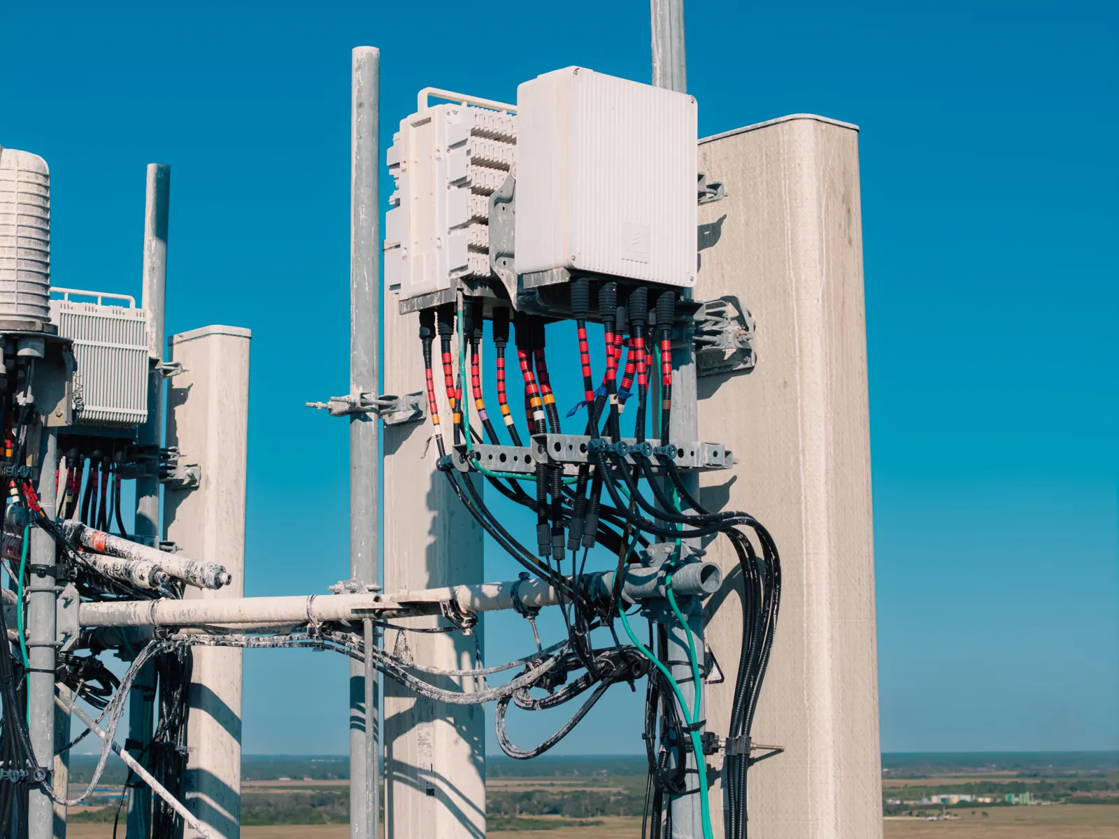 Tower inspection imagery, Antenna array · close range